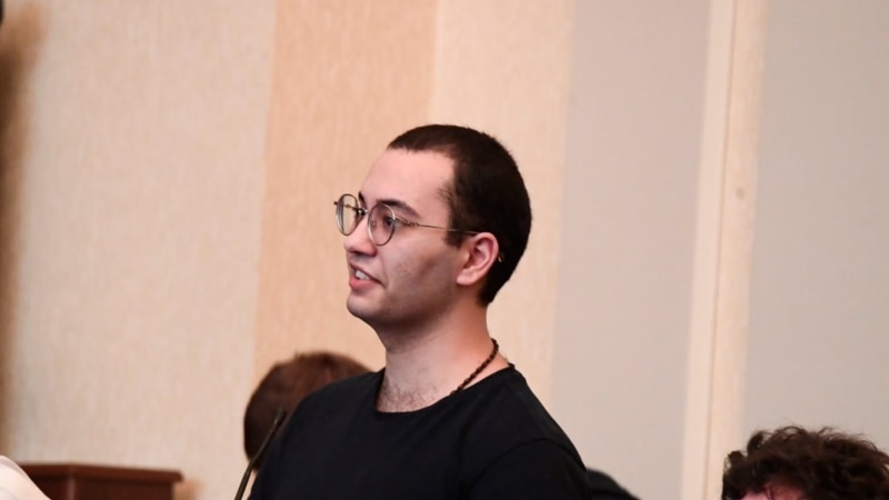 პატიმრობაში მყოფი ზვიად ცეცხლაძის ოჯახი აპირებს შალვა პაპუაშვილს სასამართლოში უჩივლოს