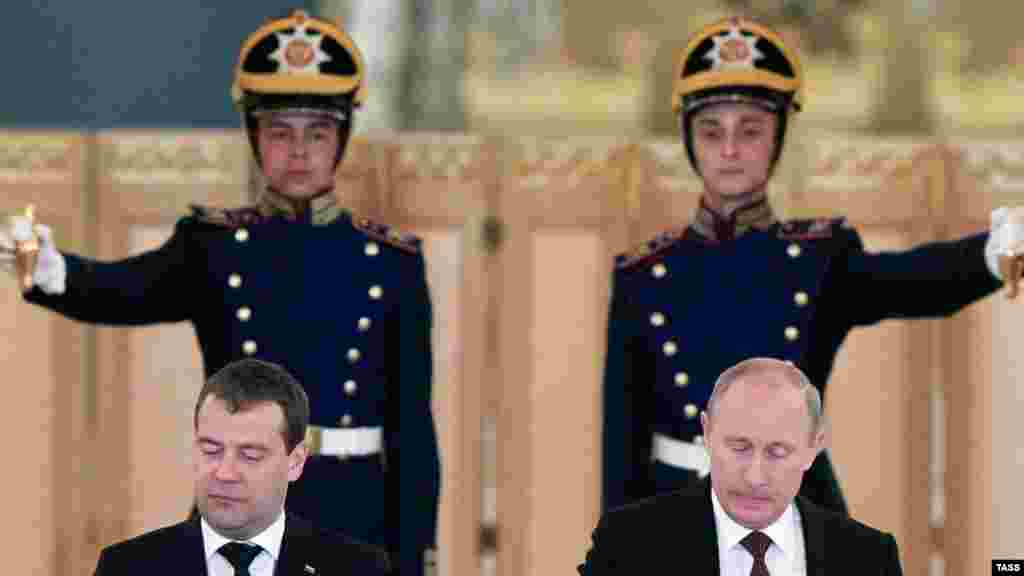 Rusija - Predsjednik Vladimir Putin i premijer Dmitri Medvedev u Moskvi, 17. juli 2012. 