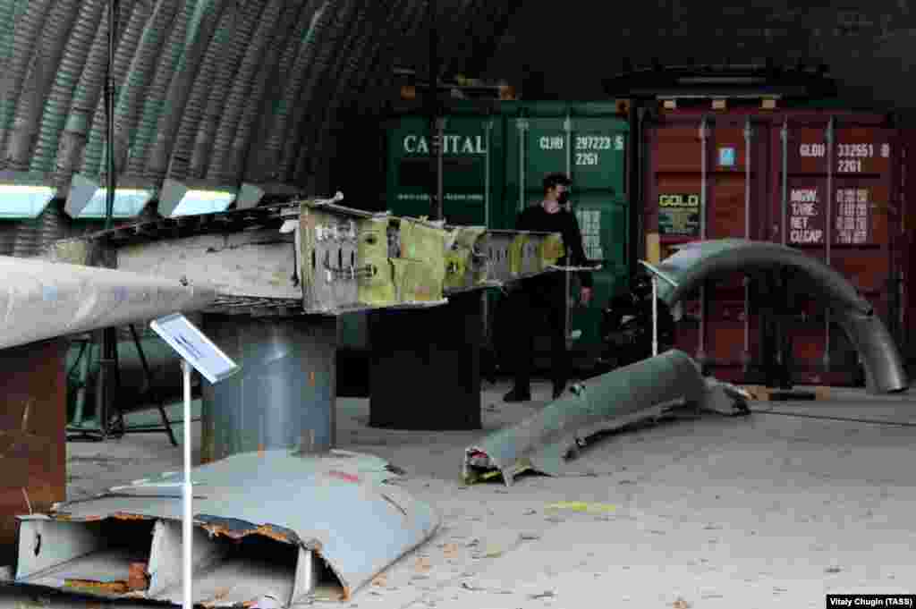 These pieces of the wreckage used to reconstruct the aircraft were all collected after an intensive search within an active war zone in a part of Ukraine controlled by Russia-backed separatists.&nbsp;