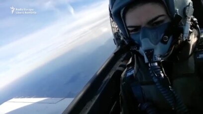 Prima femeie pilot din Muntenegru