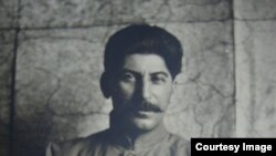 Иосиф Сталин, 1920 год. Снимок из Центрального государственного архива высших органов власти и управления Украины (ЦДАВО)