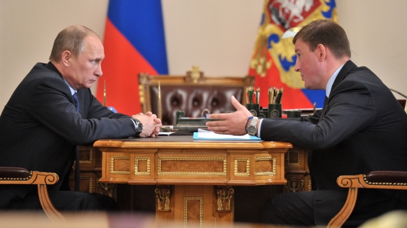 Secretary Of Russia's Ruling Party Steps Down
