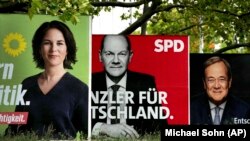 Principalii trei candidați în alegerile generale de duminică, din Germania - campanie electorală. 