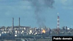 ხანძარი "ბაშნეფტის" ნავთოგადამამუშავებელ ქარხანაში. უფა, 13 სექტემბერი, 2025.
