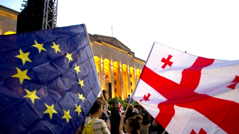 Komisioni Evropian i jep Gjeorgjisë më shumë kohë për përmbushjen e prioriteteve të BE-së