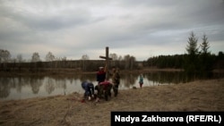 Кадр из фильма Нади Захаровой "Чусовая. Река памяти"
