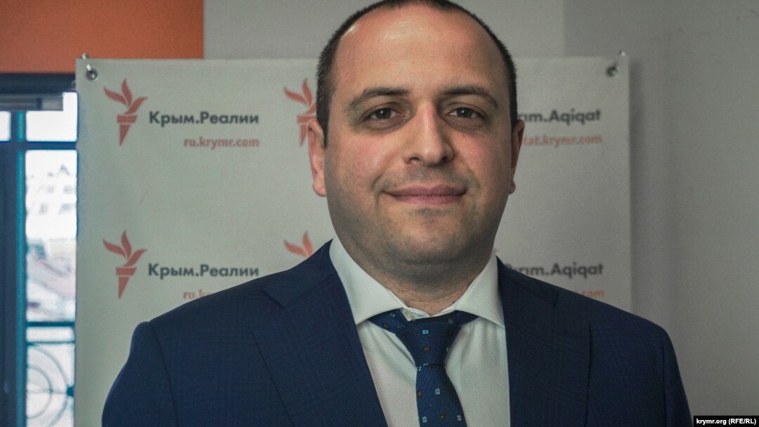 Рустем Умєров