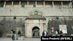 Pogled na Stari grad, Kotor