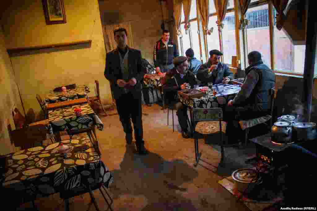 Teahouse in Lahij
