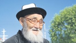 Кытайлык кыргыздардан чыккан манасычы Жусуп Мамай.