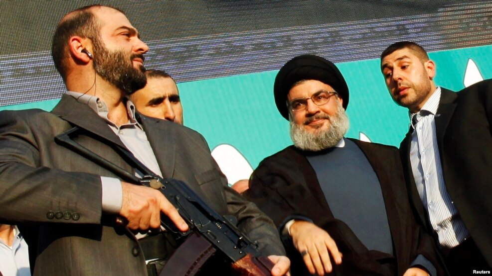 آقای بان در این گزارش به سخنان حسن نصرالله، رهبر حزبالله لبنان، در تابستان گذشته اشاره کرده، که گفته بود تمام هزینهها و تسلیحات گروه او را ایران تامین میکند