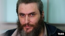 Борис Стомахин