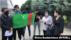 Акция протеста граждан Туркменистана в Стамбуле (Турция). 26 июня 2020 года.