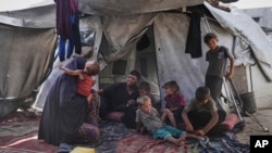 گزارش تصویری از یک روز زندگی یک خانوادهٔ هشت‌نفره در غزه