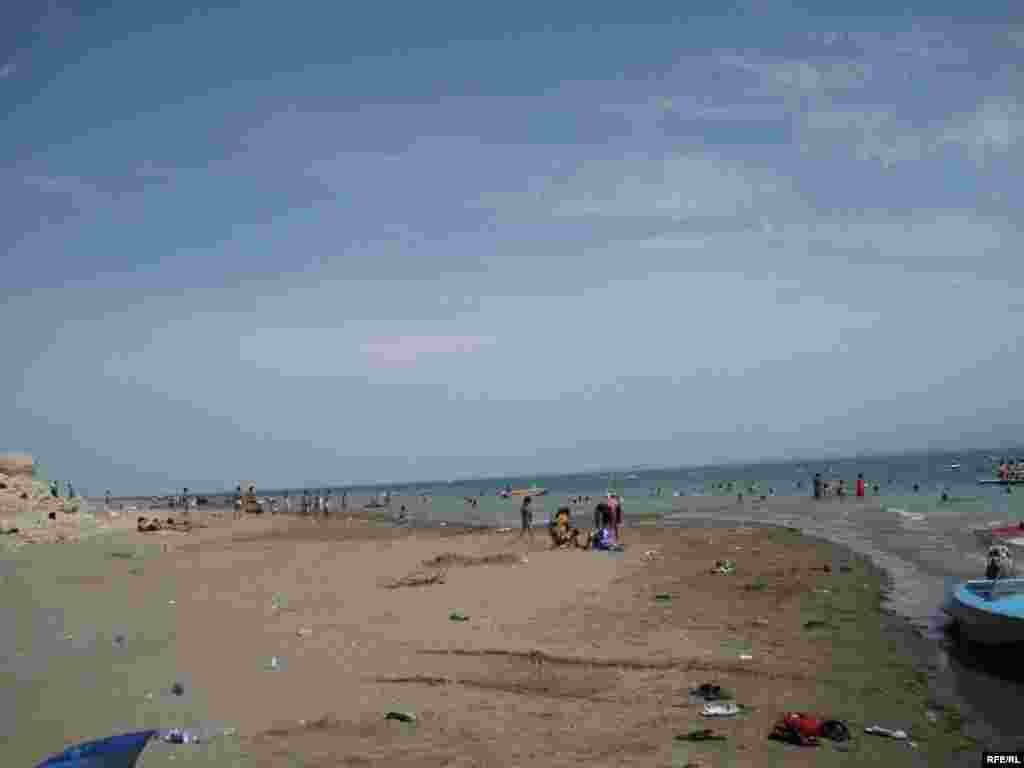 Дар соҳили Баҳри Тоҷик #28