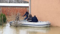 Poplave na Kosovu naterale porodice da napuste domove