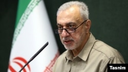 مهرداد اخلاقی