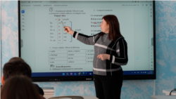 Meditații gratuite la română pentru elevii alolingvi