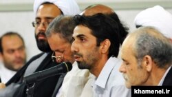 Iranian poetry reciter and sonneteer Hossein Jannati reciting in the presence of Iran's Supreme Leader Ali Khamenei on August 25, 2010.