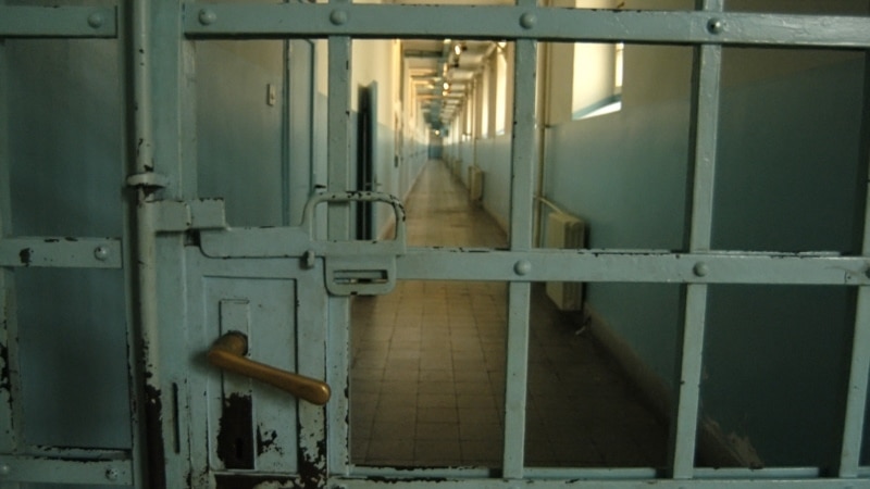 U Srbiji suspendovano 11 osoba zbog slučaja ubistva u zatvoru 