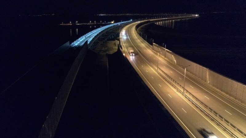 На Керченском мосту произошла погоня со стрельбой – полиция (+фото)