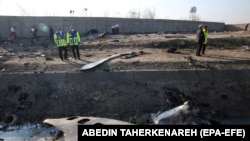 Место авиакатастрофы в Иране 