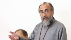 Միքայել սրբազանն անհապաղ վիրահատության կարիք ունի. Գառնիկ Դանիելյան