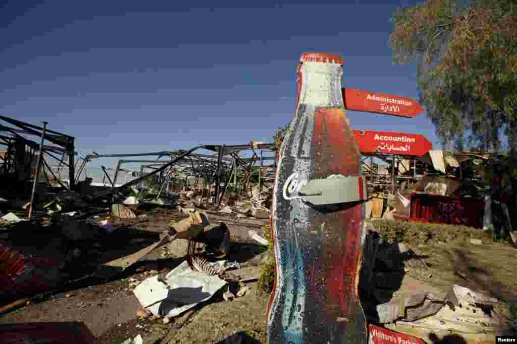 A Coca-Cola beverages factory after Saudi-led air strikes destroyed it in Yemen&#39;s capital, Sanaa, on December 30. (Reuters/Khaled Abdullah)