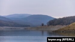 Партизанське водосховище в Криму, архівне фото