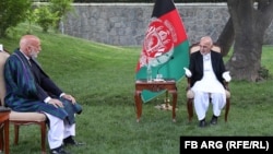 محمد اشرف غنی و حامد کرزی روسای جمهور پیشین افغانستان 