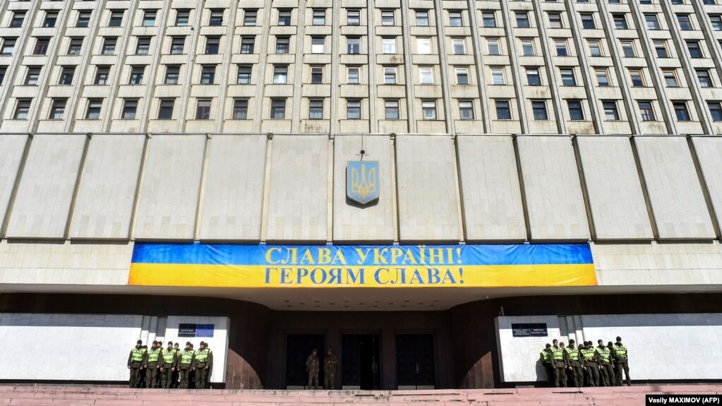 Лубінець омбудсменом, а Новинський сам склав із себе депутатські повноваження