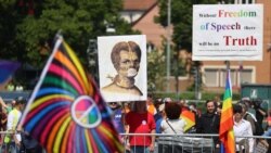 'Jako mnogo zavisi od ljudi i to od pojedinaca a ne od nekakvih institucija, velikih sila. Velike sile vrlo lako puknu i pucaju' (fotografija: Protesti u Študgartu zbog vladinih mera protiv širenja COVID-19)