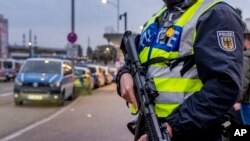 Një polic gjerman. Fotografi ilustruese nga arkivi. 