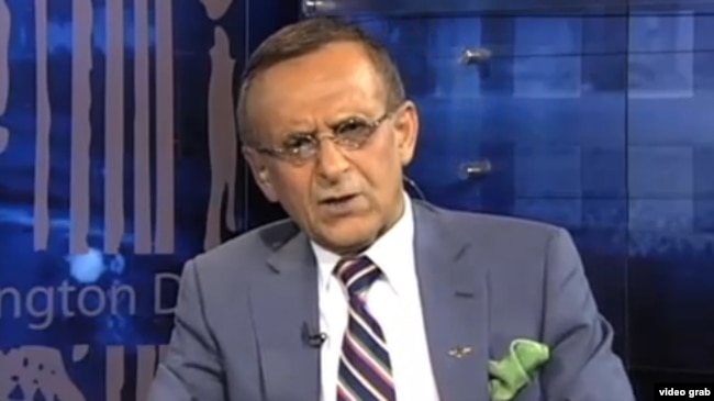 Houshang Amirahmadi