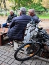 'Life On Every Street': Ukrainians In Kherson Welcome Cease-Fire In Nearby Oleshky