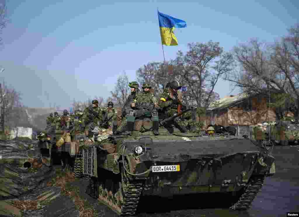 Українські бійці під Дебальцево, 12 лютого 2015 року