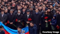 Национальный Совет посещает Аллею Шехидов