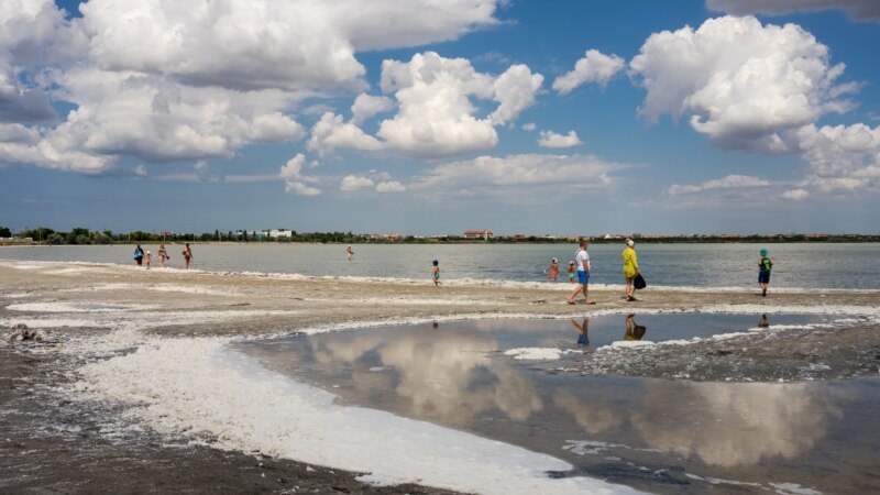 Власти Крыма утверждают, что  нашли инвестора для застройки целебного озера Мойнаки в Евпатории