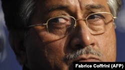 Pervez Musharraf, 2008-ci il