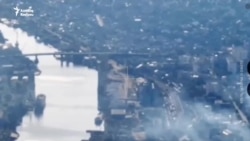 Rusiya Xersondakı körpünü vurandan sonra ukraynalılar təxliyə olunurlar