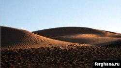 About four-fifths of Turkmenistan's territory consists of sandy deserts. (file photo)