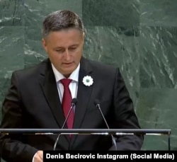 Denis Bećirović tokom govora na komemoraciji u UN-u za genocid u Srebrenici
