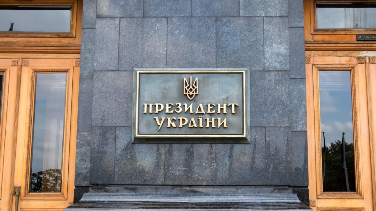Підсанкційний бізнесмен, якого в ОП пов’язують із Медведчуком, заявив, що ніколи не мав із ним зв’язків