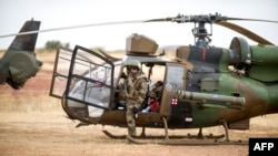 French forces are working with Malian forces in the fight against the guerrillas.