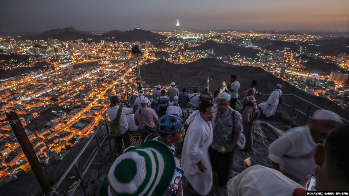 Image result for With 2 million expected Hajj pilgrims, Saudi Arabia launches Apps for pilgrims