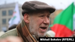 Георгий Сатаров на акции протеста в Москве