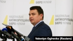 У НАБУ наголошують, що урядовий законопроєкт може відібрати у Нацбюро «реальну спроможність протидіяти та викривати топ-корупцію в Україні»