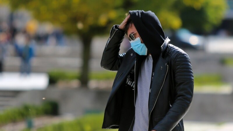 За 24 часа 777 пријави за неносење заштитна маска за лице