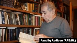 Но то, что сделал писатель Акрам Айлисли, было нужно азербайджанскому народу, пусть и через сто лет он в массе своей с этим не согласится