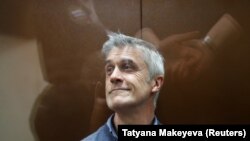 Michael Calvey